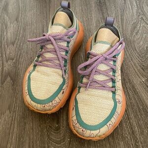 HOST PICK! 🎉Sustainable and eco-friendly!  Allbrids trail runners